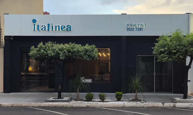 Fachada da Rekynt e Italínea em Três Lagoas